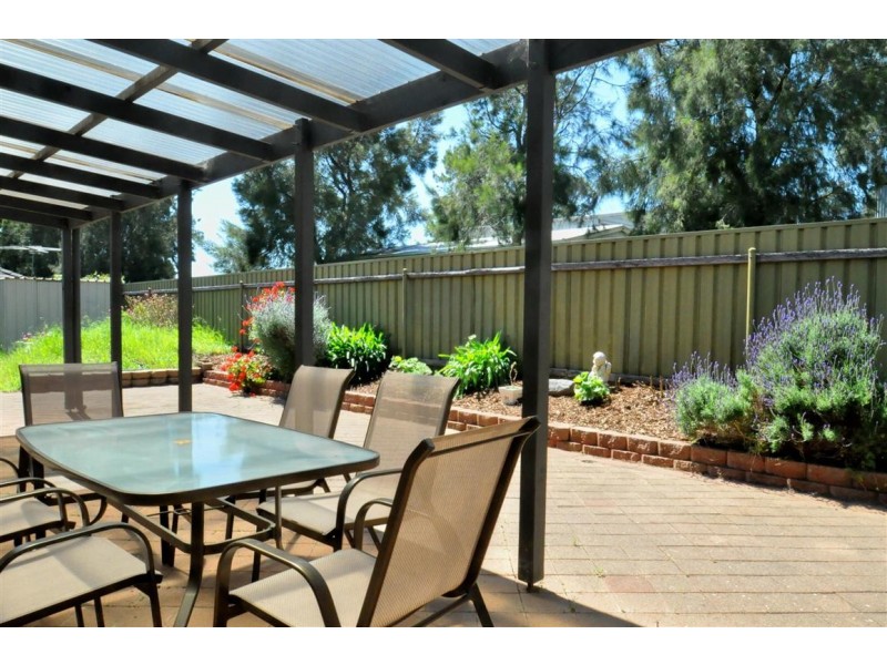 27 Jeanette Crescent, Aberfoyle Park SA 5159