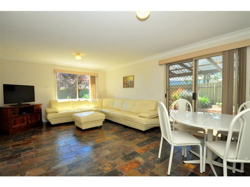 27 Jeanette Crescent, Aberfoyle Park SA 5159