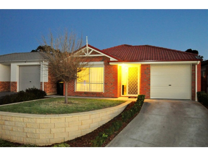 6 McGuire Court, Hackham SA 5163