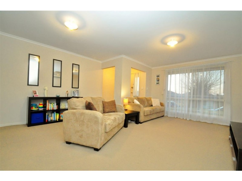 6 McGuire Court, Hackham SA 5163