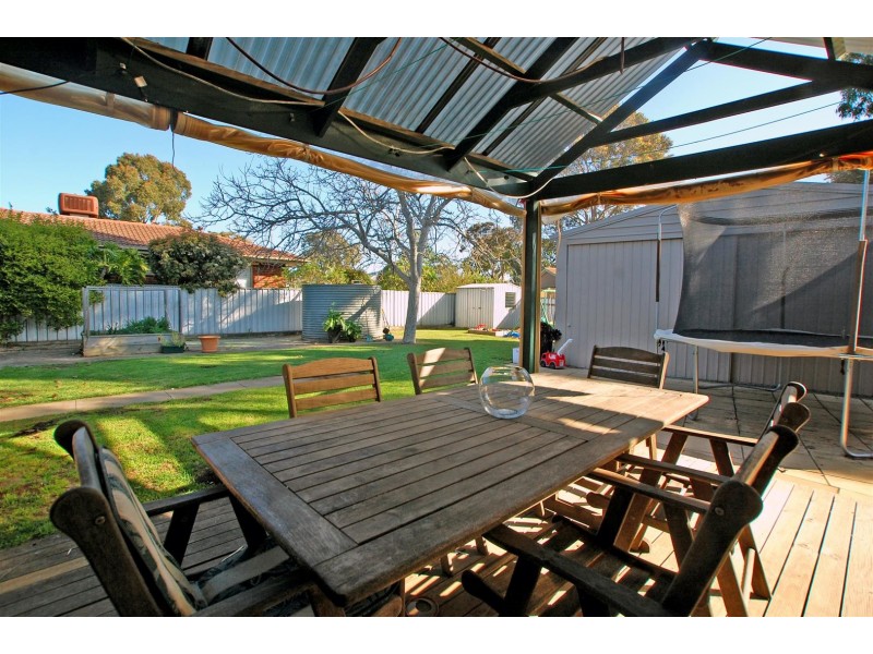 20 Heather Road, Happy Valley SA 5159