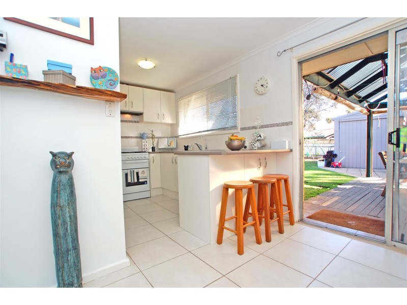 20 Heather Road, Happy Valley SA 5159