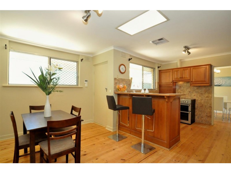 13 Surrey Parade, Morphett Vale SA 5162