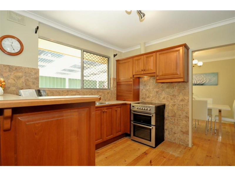 13 Surrey Parade, Morphett Vale SA 5162