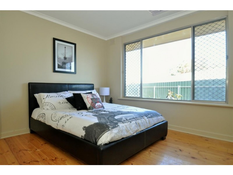 13 Surrey Parade, Morphett Vale SA 5162