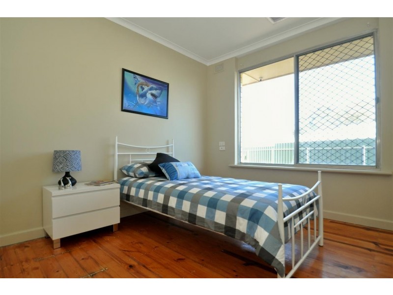 13 Surrey Parade, Morphett Vale SA 5162