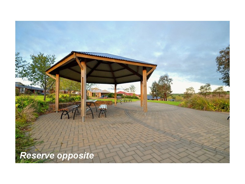 10 Tintara Walk, Noarlunga Downs SA 5168