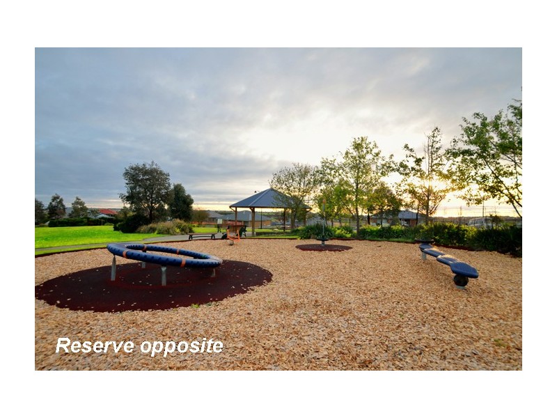 10 Tintara Walk, Noarlunga Downs SA 5168