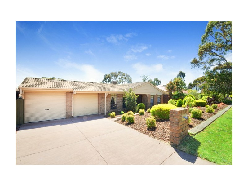 6 Torresan Crescent, Flagstaff Hill SA 5159