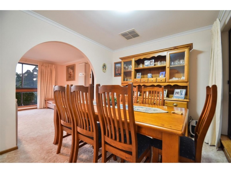 4 Miller Drive, Happy Valley SA 5159