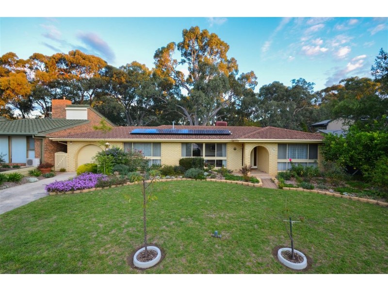 4 Miller Drive, Happy Valley SA 5159