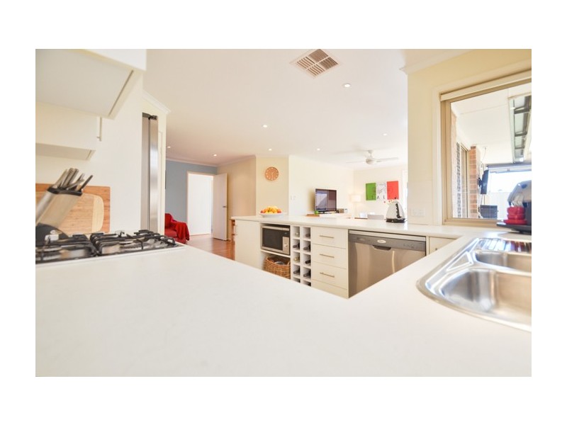 24 Banksia Avenue, Aldinga Beach SA 5173