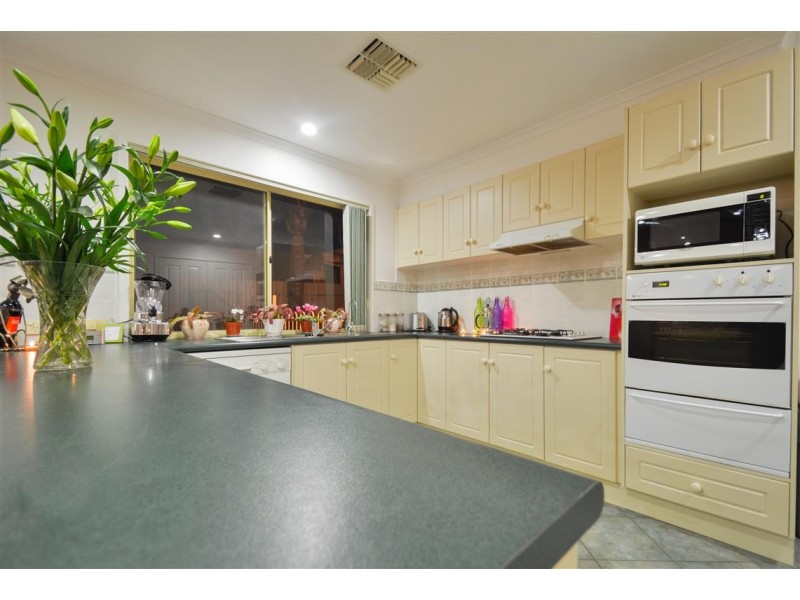 58 Riddoch Crescent, Woodcroft SA 5162