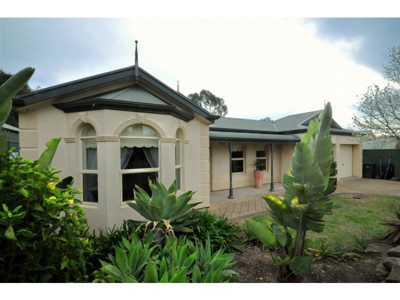 24 Allworth Drive, Happy Valley SA 5159