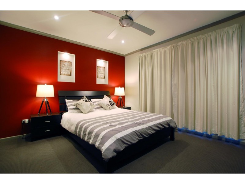 11 Tatiara Road, Happy Valley SA 5159