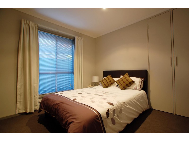 11 Tatiara Road, Happy Valley SA 5159