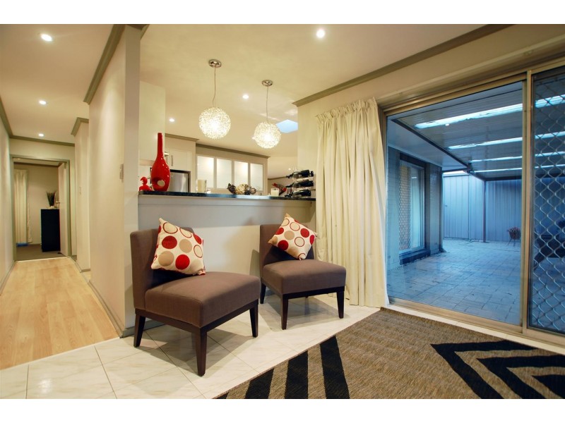 11 Tatiara Road, Happy Valley SA 5159