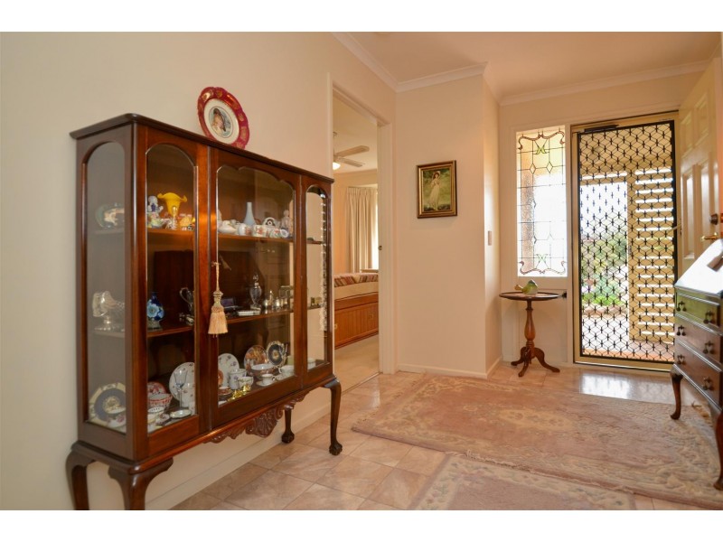 10 Sonar Court, Seaford Rise SA 5169