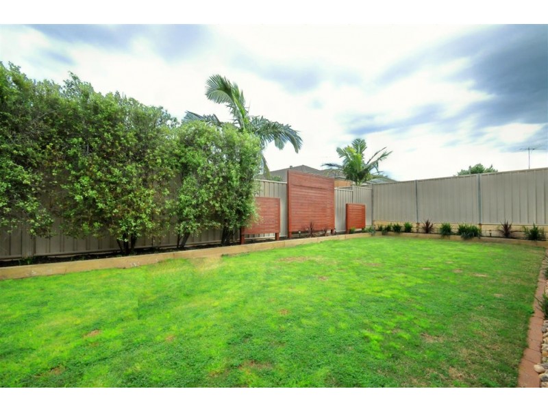 12 Verdant Parade, Woodcroft SA 5162