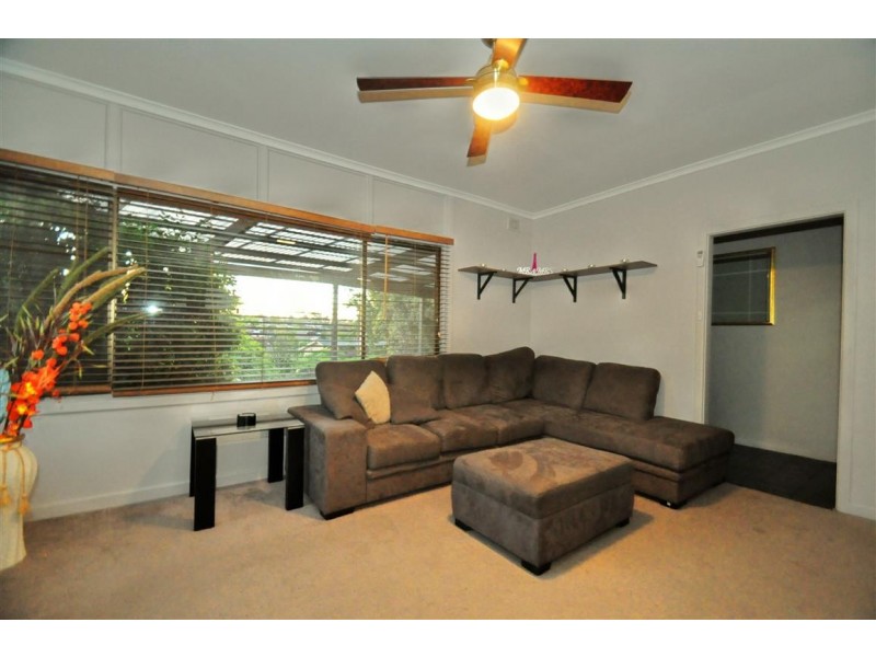 18 Nightingale Crescent, O’halloran Hill SA 5158