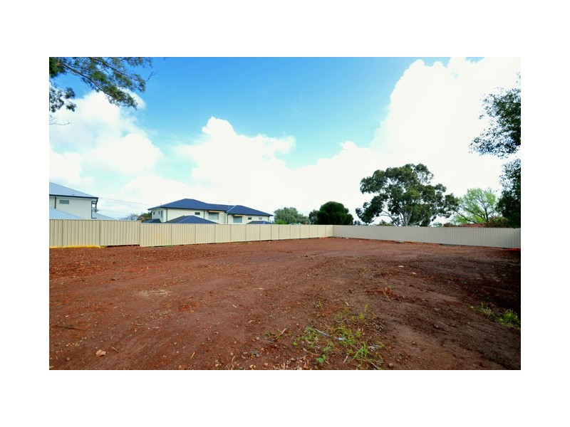 106 Price Avenue, Clapham SA 5062