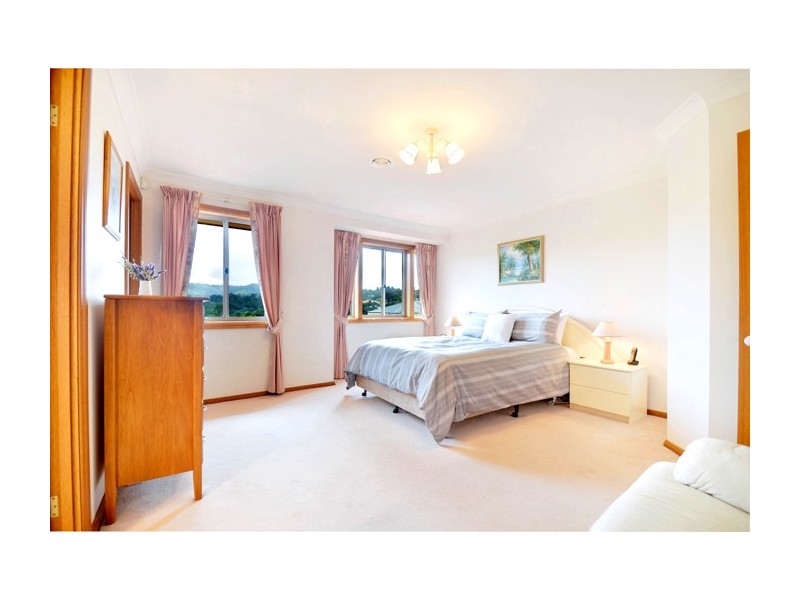 56 Sandalwood Crescent, Flagstaff Hill SA 5159