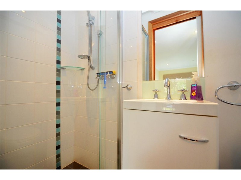 4 Bay Place, Woodcroft SA 5162