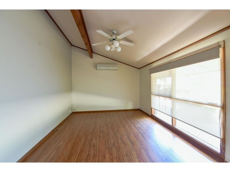 12 Ellis Avenue, O’halloran Hill SA 5158