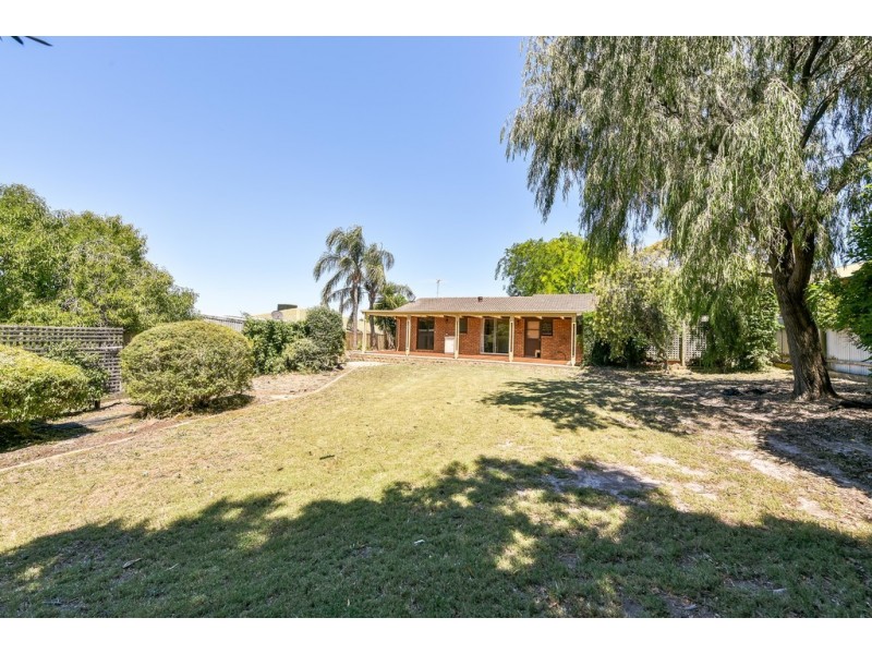 12 Ellis Avenue, O’halloran Hill SA 5158