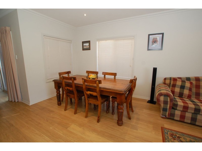 19 Condada Avenue, Park Holme SA 5043