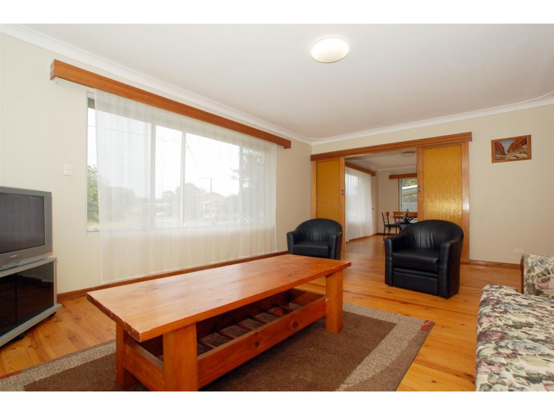 13 Myer Road, Sturt SA 5047