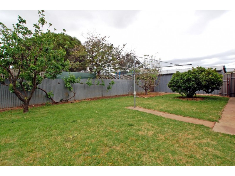 13 Myer Road, Sturt SA 5047
