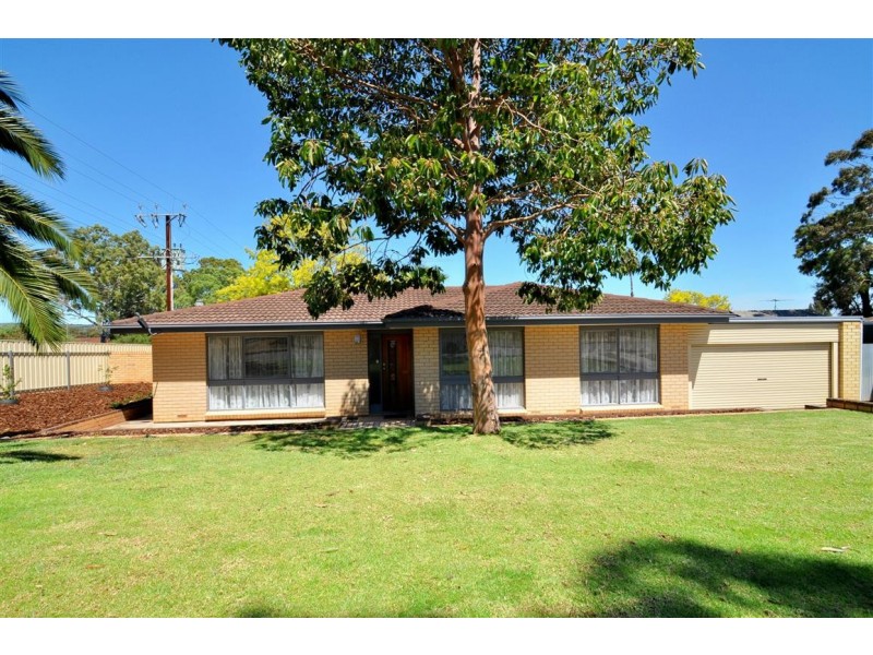 2 Leech Avenue, Morphett Vale SA 5162