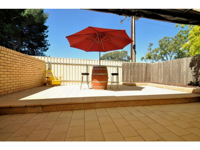 2 Leech Avenue, Morphett Vale SA 5162