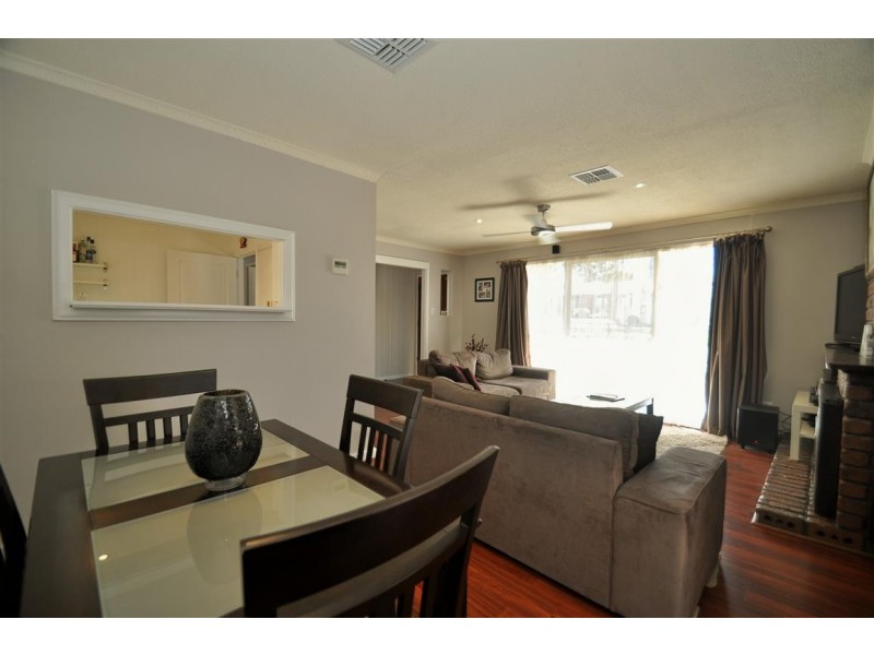2 Leech Avenue, Morphett Vale SA 5162