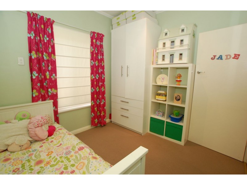 27 Beaconsfield Terrace, Ascot Park SA 5043