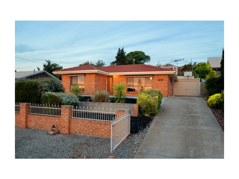 16 Lillian Street, Huntfield Heights SA 5163