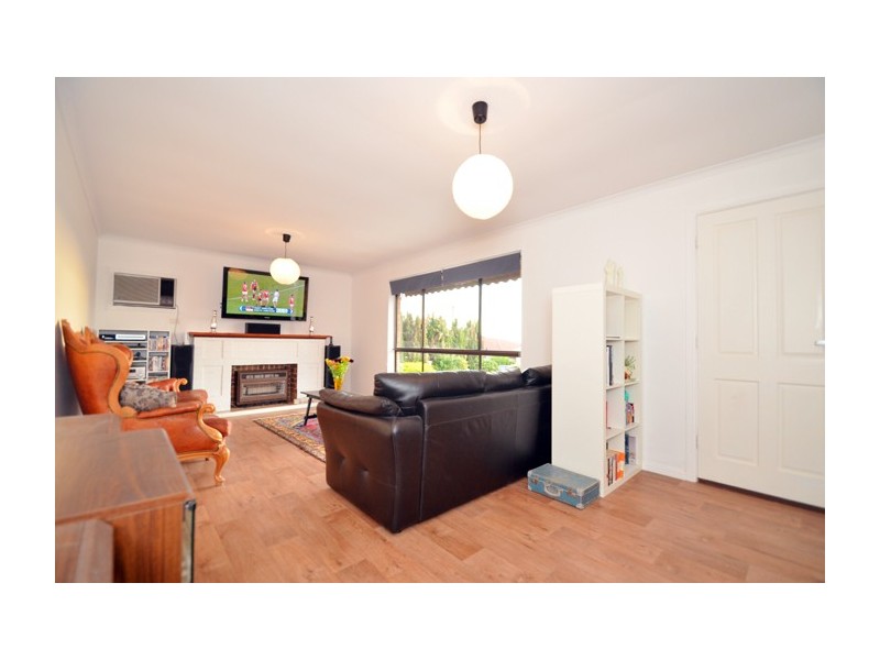 16 Lillian Street, Huntfield Heights SA 5163