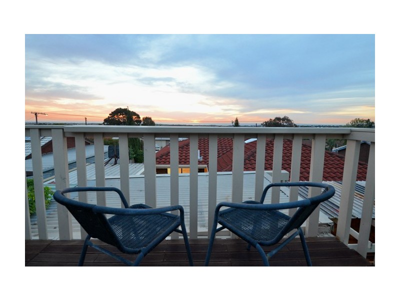 16 Lillian Street, Huntfield Heights SA 5163