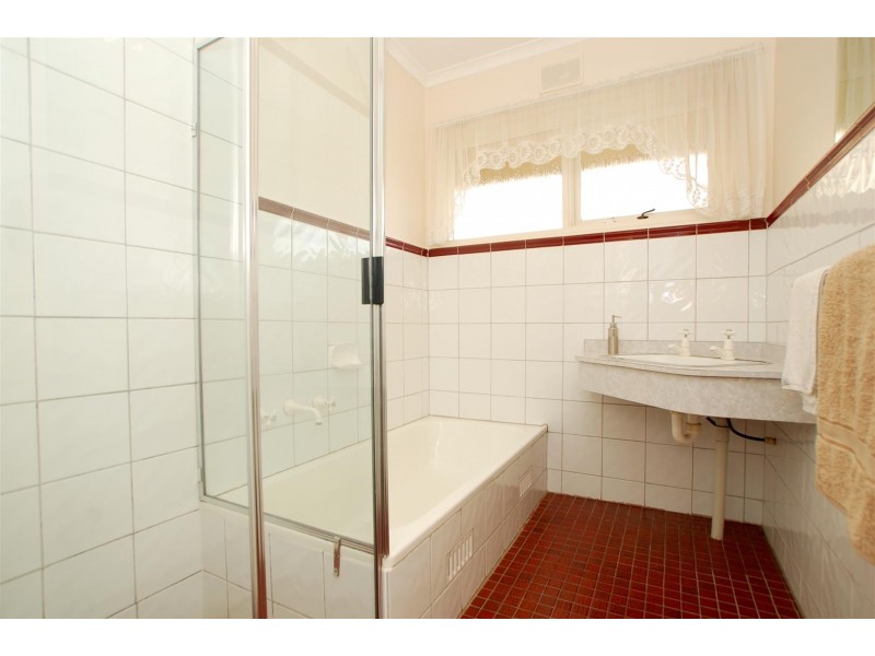 3 Panalatinga Road, Reynella East SA 5161