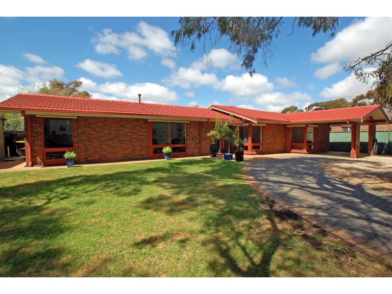 3 Panalatinga Road, Reynella East SA 5161