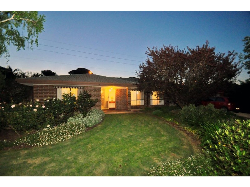 23 Moncur Street, Woodcroft SA 5162