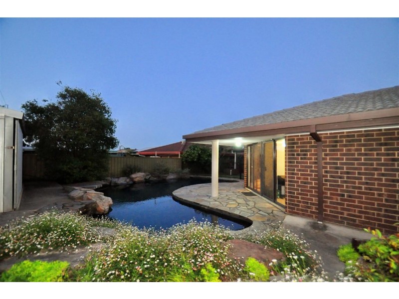 23 Moncur Street, Woodcroft SA 5162