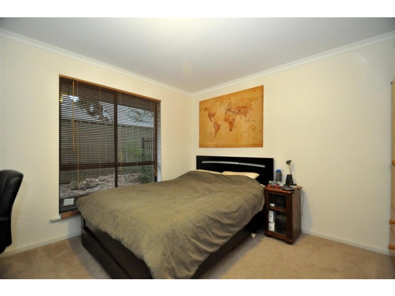 23 Moncur Street, Woodcroft SA 5162