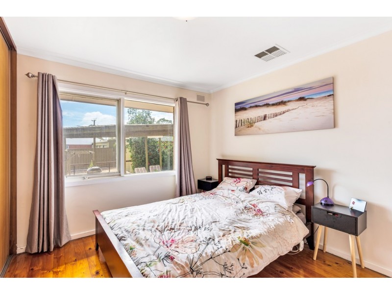 14 Alban Street, Christie Downs SA 5164