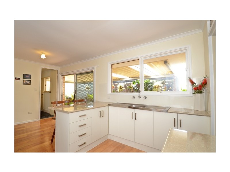 37 Flinders Crescent, Hackham SA 5163