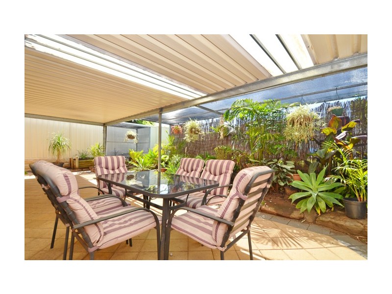 37 Flinders Crescent, Hackham SA 5163