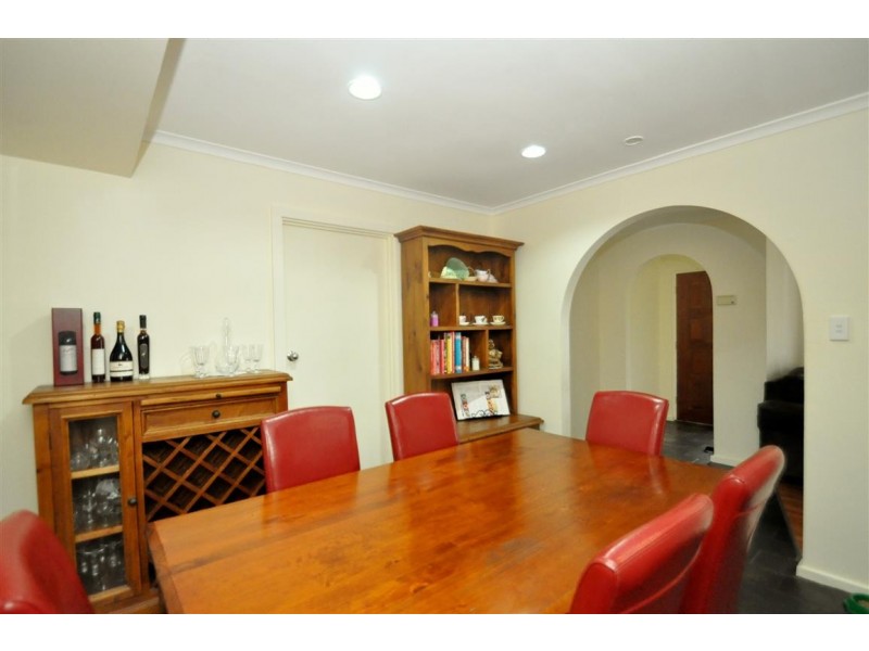 29 Sunnymeade Drive, Aberfoyle Park SA 5159