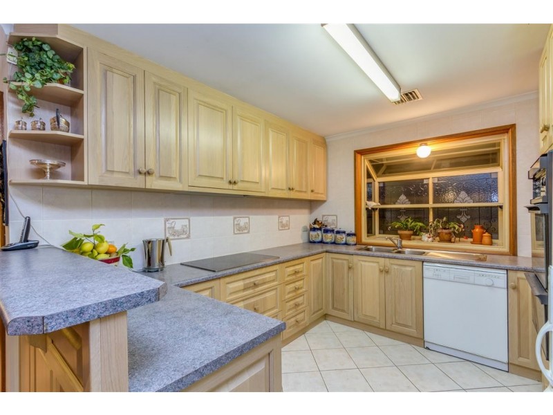 90 Reynell Road, Woodcroft SA 5162