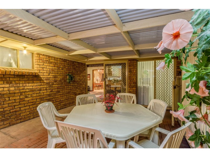 90 Reynell Road, Woodcroft SA 5162